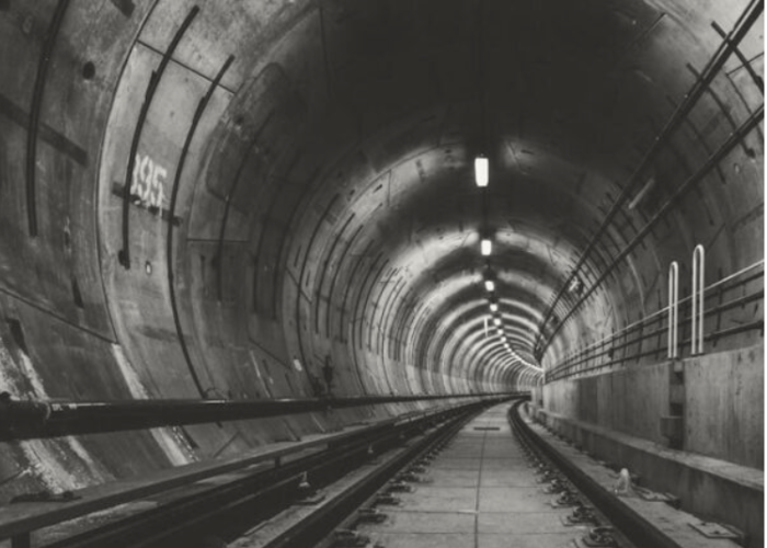 tunnel 700x500 sh